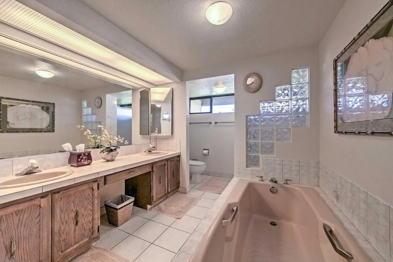 公寓 Kailua-Kona Condo With Ocean And Golf Course Views!
